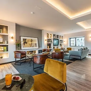 Pestana Vintage Center Отель