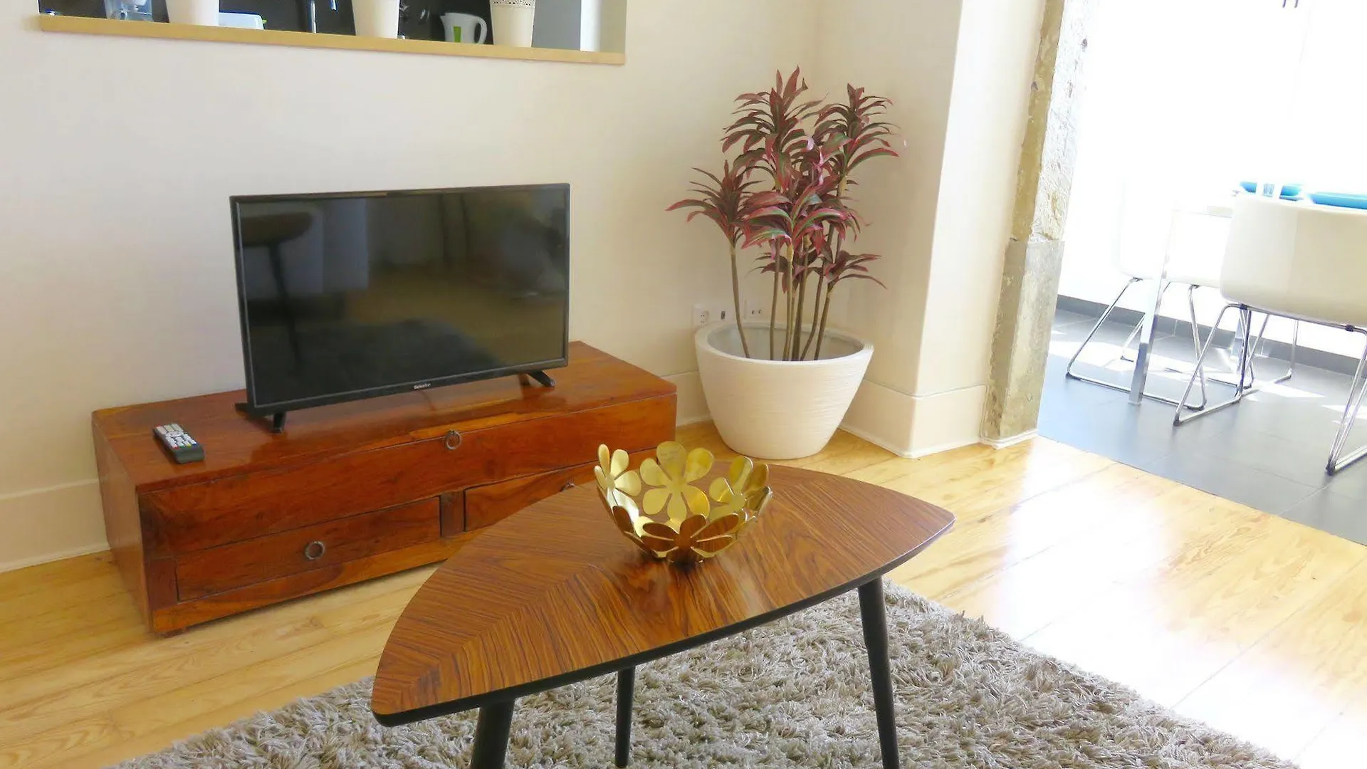 Lisbon Experience Apartments Principe Real 4*,